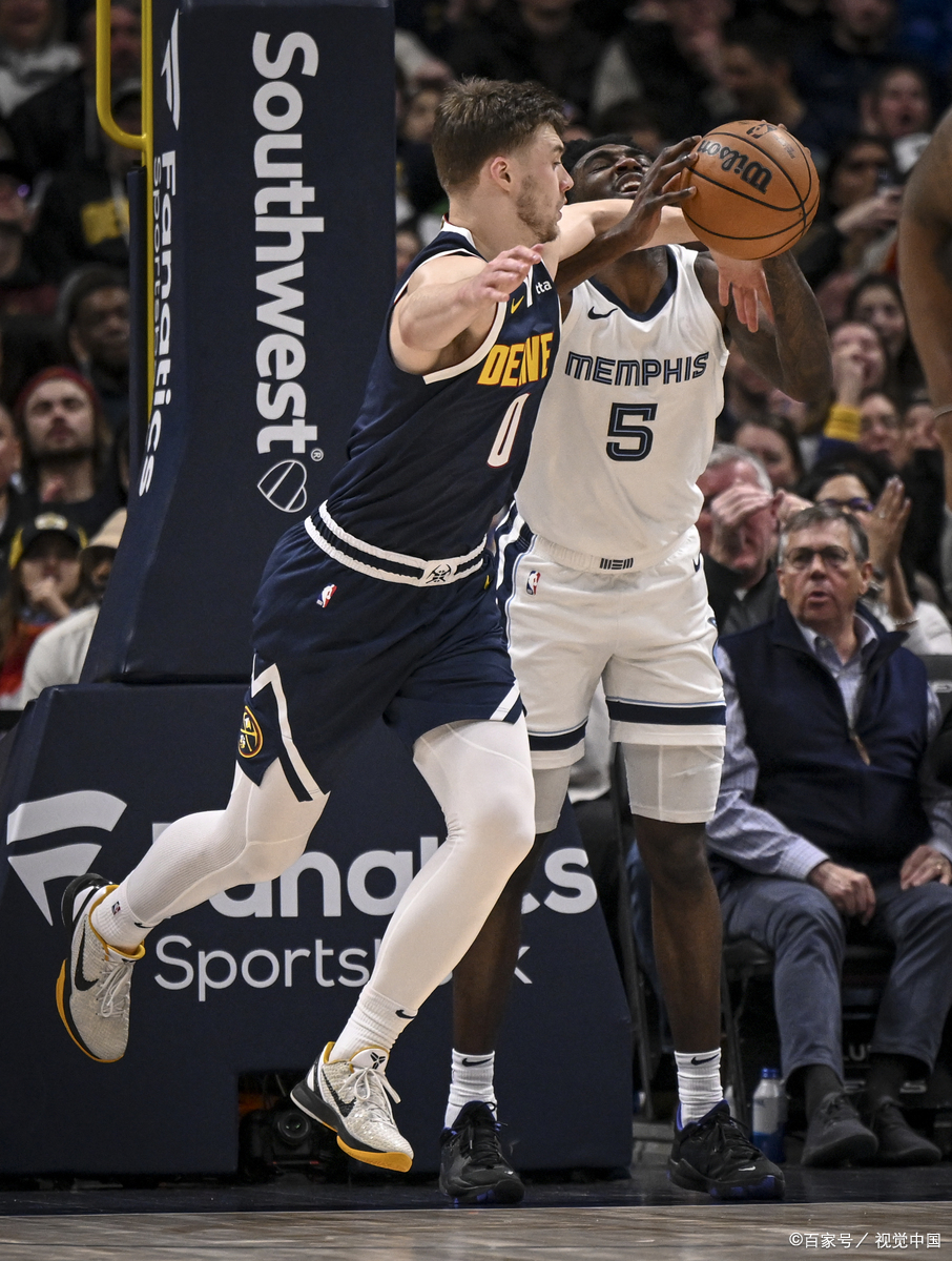 开云登录入口-关于今晚突围战来临；多伦多猛龙围绕欧联篮板制胜；质疑声仍在；更衣室氛围转暖的信息-开云登录入口